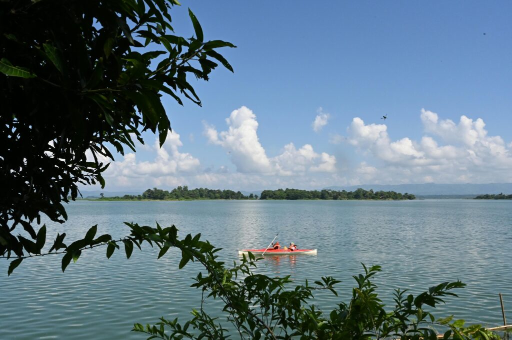 Scenic Kaptai Lake in Rangamati, one of the best places to visit in Bangladesh for natural beauty