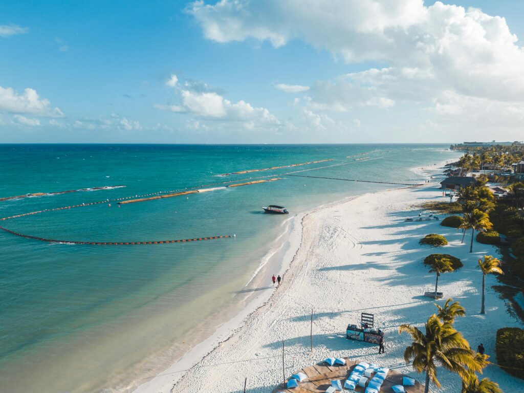 Playa del Carmen - best place to visit mexico for tropical beach