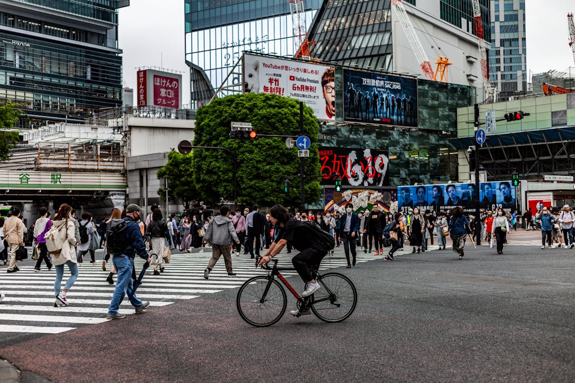 Shibuya Crossing near top hotels in Tokyo, one of the best places to stay in Tokyo for first-time