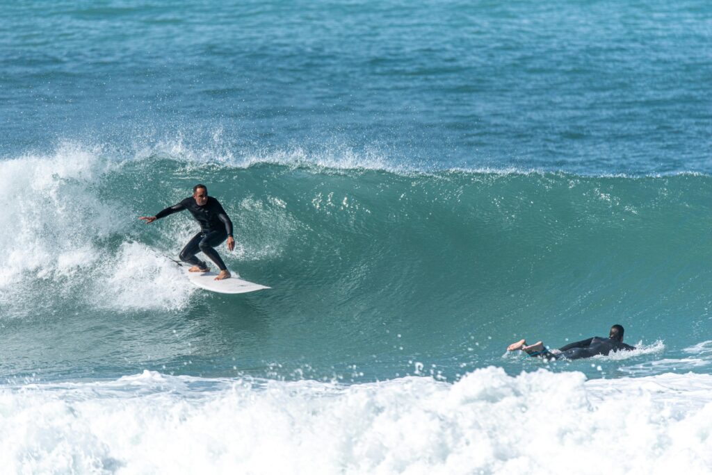 Catching waves in Maui, a must-try surfing experience