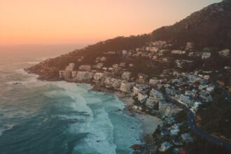 Cape Town is an destination with a mix of natural beauty, adventure, culture, and great food