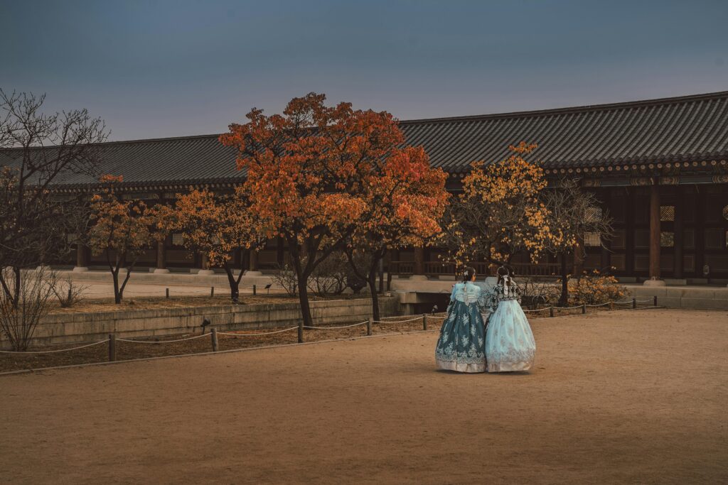 Traditional Hanbok-wearing visitors