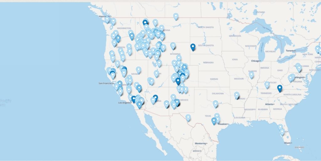 Interactive hot springs map of the USA showing popular natural hot springs, geothermal pools, and spa destinations across different states
