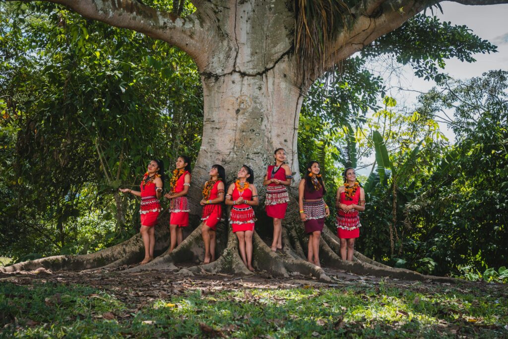 Amazon rainforest homestay experiences with locals in Peru