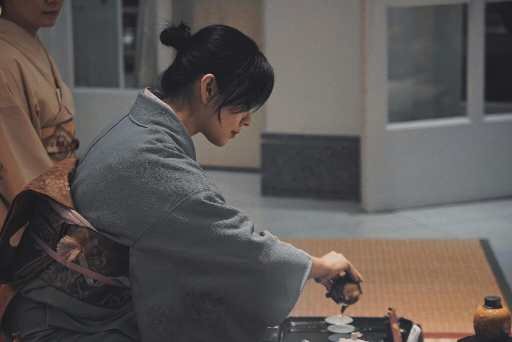 basic Japanese customs for solo travel