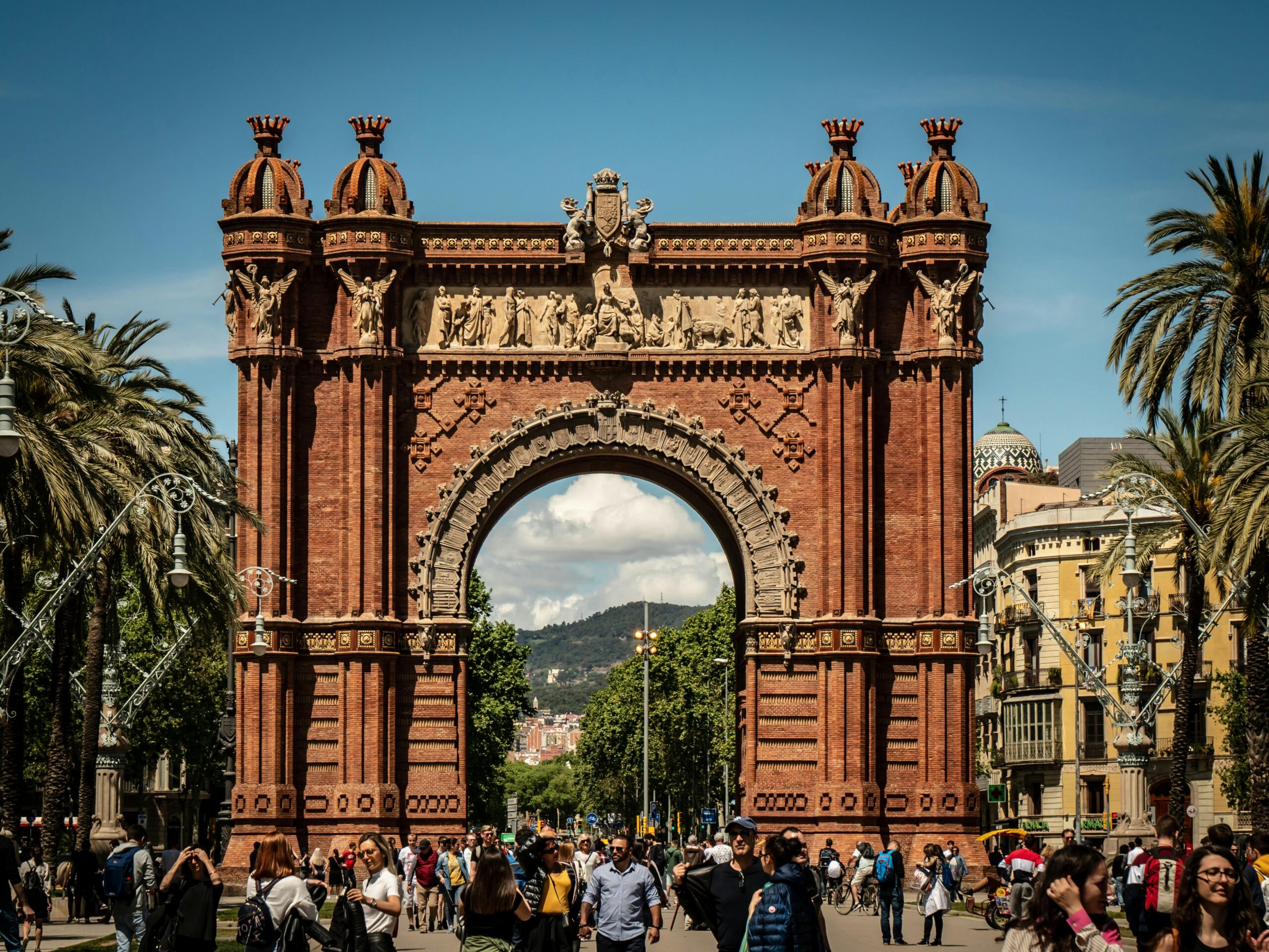 Arc de Triomf - Attractions Near Sagrada Familia Barcelona