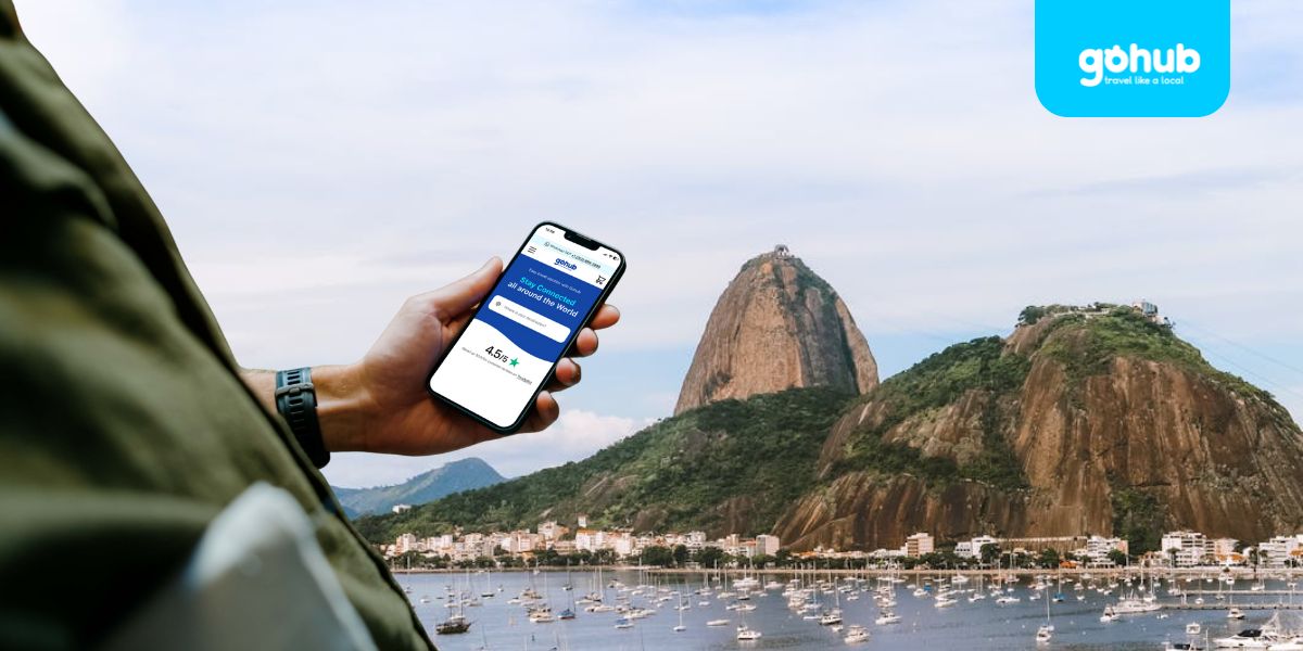 Traveler uses Gohub eSIM in Rio